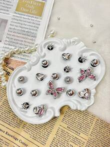 18 szt. DIY Buty ogrodowe Srebrne kryształki Motyl Serce Odpinane Dekoracyjne Guziki, Nadaje się do obuwia plażowego, sandałów, na każdą porę roku, prezentów świątecznych