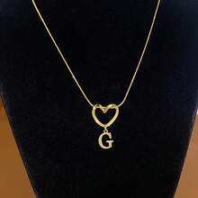 1 Piece Of Fashionable And Simple Stainless Steel Hollowed-Out Heart A-Z,26 English Letter Pendant Titanium Steel Necklace, Female Surname Collarbone Chain, A Niche And Light Luxury Gift For Best Friends, Family And Loved Ones On Festivals! Suitable For Daily Casual Wear Of Necklace Jewelry