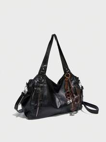 这款时尚多功能纯色大容量复古PU皮革单肩包/手提包，饰有吊坠，采用拉链设计，非常适合购物、旅行、通勤和各种场合。 - 黑色 - 查看 3