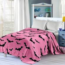 Schwarze Fledermaus-Drucken Decke mit rosa Basis - Hergestellt aus gestricktem Polyesterfleece, moderner Digitaldruck, Cartoon-Motiv, gemütliche Heimdekoration Tagesdecke für alle Jahreszeiten, maschinenwaschbar