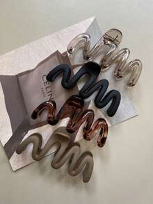 4pcs/1pc Women Wavy Large 4.3 Inch Black/Amber/Brown Lightweight Plastic Hair Claw Clips, Fashion Versatile High-End Simple Ombre Solid Color Hair Accessories For Daily, Leisure, Party, Work, Travel, Ponytail, Bun, Washing Face, Makeup, Outfit Match Hair Jaw Clip Hair Clamps Hair Clutch Hair Catcher Clip, Elegant, School Stuff, College Fall Winter Hair Clip For Vacation Outfits Woman