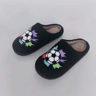 1 par de pantuflas térmicas interiores con diseño de fútbol de dibujos animados de la Copa del Mundo, pantuflas exteriores esponjosas de piel larga