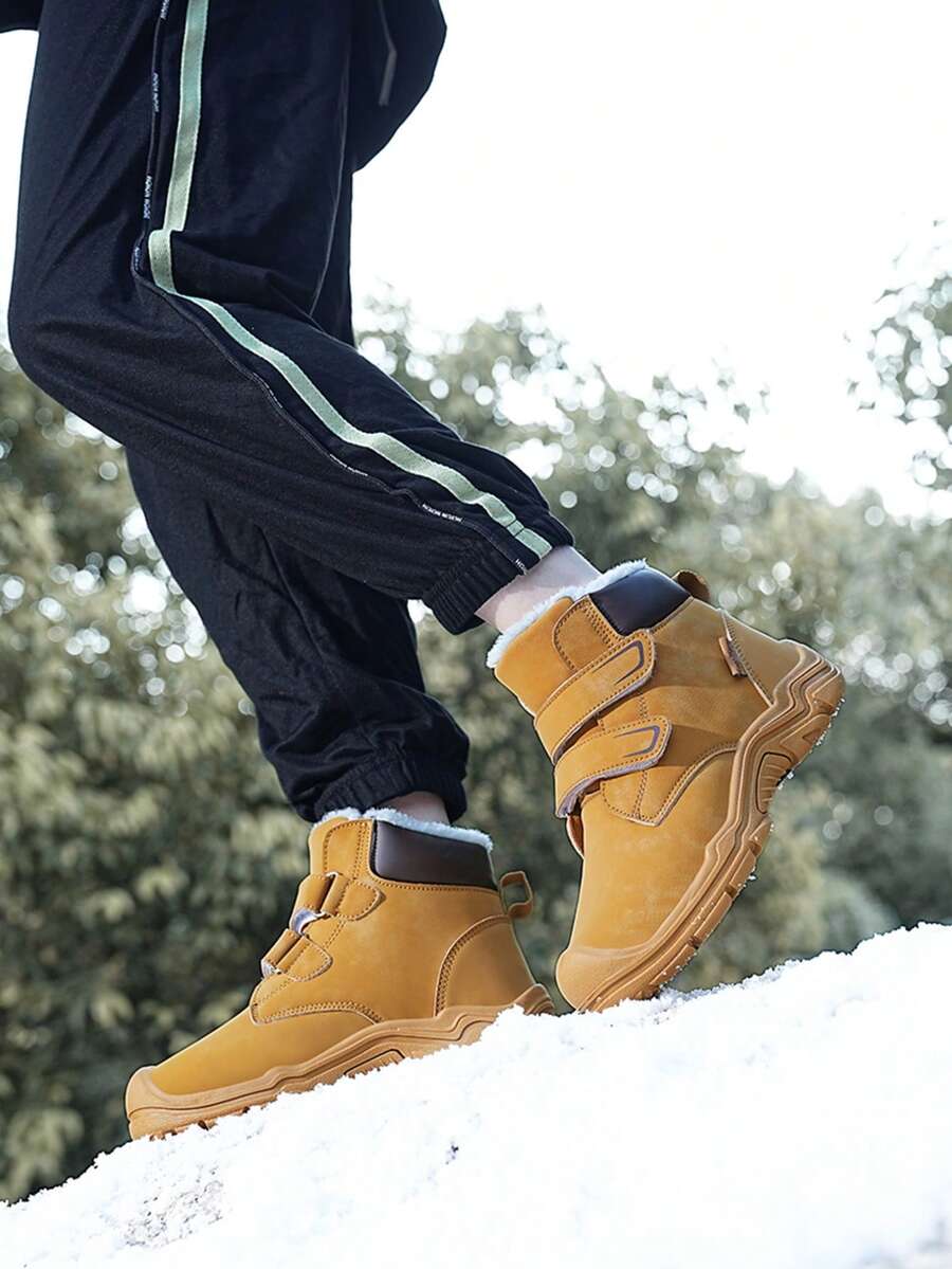 1 双儿童钩环中筒保暖衬里橡胶底儿童雪地靴，适合秋冬季户外 - 卡其色 - 查看 1