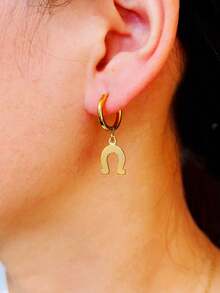 1 par de pendientes elegantes de acero inoxidable con diseños de hoja, luna, octágono, pentágono, herradura, corazón y estrella de mar, adecuados para el uso diario de las mujeres