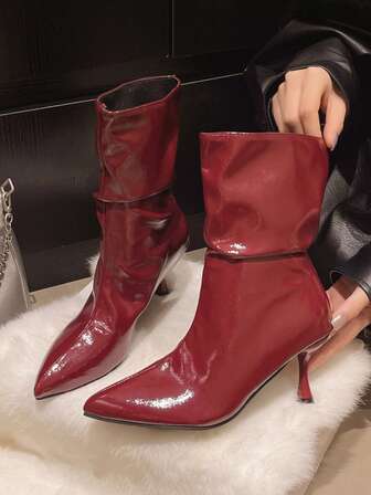 Botas altas de tacón alto con pliegues franceses, nuevas para otoño/invierno 2025. Botas de montar de punta fina con tacón delgado y falso cuero por encima de la rodilla