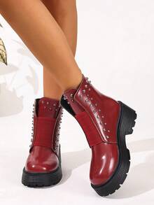 Botas cómodas y casuales de suela gruesa, hechas a mano con hebilla y elástico, de color rojo/negro, con tacón grueso y cuña, nuevas para otoño/invierno