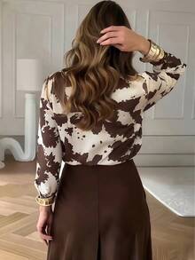 Koszula z nadrukiem w liście z poliestru w kontrastowym kolorze, zapinana na guziki z przodu, codzienna odzież na wiosnę i jesień