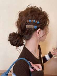 1pc/2pcs Solid Color Casual Acrylic Heart Shaped Barrette, Sweet Front Bangs Clip Hair Accessory, Claw Clips, Hair Slide, Hair Barrettes