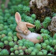 Decoración de artesanía de resina con lindo conejo pastoral para plantas en macetas, decoración de balcón