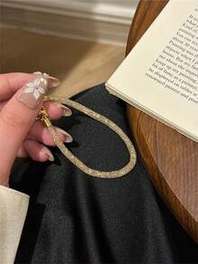 1 件不锈钢时尚欧美风格奢华米兰链环手链，配花式扣环，复古法式创意小众设计缎带手链，适合女士，日常佩戴和送礼，情侣可叠戴 - 馬蹄扣錶帶手鍊 - 查看 15