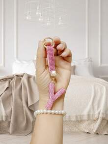 Sparkling Rhinestone Alphabet Keychain - Lucky Crystal Pendant, Shiny Alloy Charm For Bags & Backpacks - Perfect Gift For Birthdays & Special Occasions,Key Chain Ring Bag Backpack Charm Car Hanging Pendant Women Girls Gift,Wallet And Handbag Accessories, Alphabet Initial Letter A-Z