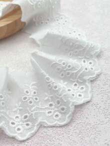 1 Yard Cotton Hollow Embroidered Lace Trim Fabric, Suitable For Clothing, Home Textiles, Tablecloths - White - View 7