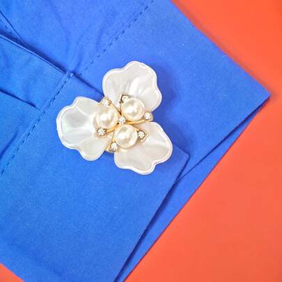 1 pieza/2 piezas Juego de botones de camisa, Juego de gemelos de perlas, Gemelos de clip de flor vintage, Adecuado para vestidos, bodas, ropa formal, decoración, accesorios de ropa, regalos y fiestas (forma de pétalo aleatoria)