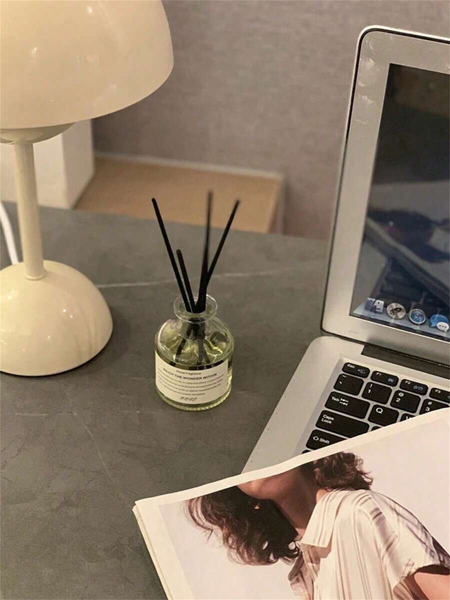 50 ml Diffuseur d'huiles essentielles sans flamme, parfum d'air frais pour la chambre, le salon, la salle de bain