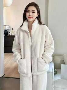 1 Piece Solid Color Simple Coral Fleece & Flannel Cashmere-Like Half-Fleece Pajama Set, Unisex (Couple-Style) Thermal Lined Thickened Comfortable Soft Solid Color Casual Pajama & Bath Robe Set For Autumn And Winter, Suitable For Daily Home Wear And Sleeping(The Style Of The Zipper Is Random.)