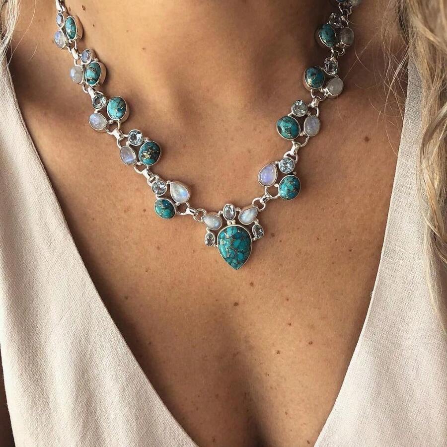 Turquoise Bohemian Style White And Green Flower Necklace - Sku9435 - View 1