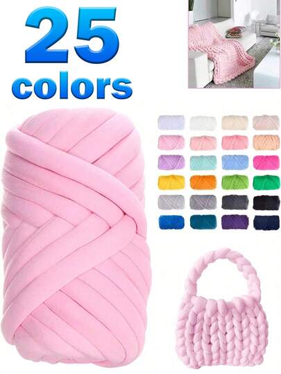 1 rotolo di filato grosso e spesso super voluminoso, grande 250g ± 20g, circa 2cm di larghezza, morbido e confortevole, perfetto per la lavorazione a mano, la filatura e le creazioni fai-da-te. Questo filato per tessuti lavorati a maglia è morbido e versatile, adatto per uncinetto e maglia di borse, cuscini, bambole, coperte, pantofole e vari progetti artigianali all'uncinetto.