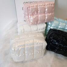 1pc Cute Makeup Bag Diamond Grid Square Waterproof Clear Cosmetic Bag Fashionable Clutch Pouch Wallet Small Items Storage Bag For Key, Earphone, Coin, Lipstick, Lip Oil, Card, Girls'Accessories College Vacation Cruise Summer Holiday Essentials Organizer Bag With Zipper Women's Makeup Storage Bag Make Up Bag Makeup Pouch Toiletry Bag Wash Bag Travel Essential Cruise Essentials Vacation Essentials For Men Women