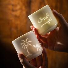 1 pieza Taza de espresso de cerámica, taza de té, diseño hueco creativo, estilo del desierto de Oriente Medio, árbol de coco de camello, la belleza del arte del vasto desierto, taza simple y exquisita de alta gama, resistente a altas temperaturas, sensación cómoda, alta calidad, taza de té para oficina y hogar, muy adecuada para uso personal o regalo