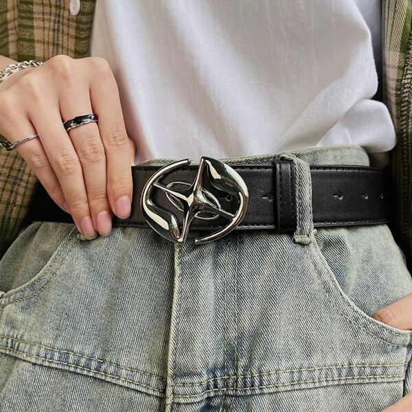 Cinto masculino preto casual com fivela de cometa, acessório versátil, estilo vintage, perfeito para outono/inverno, urbano, clássico, natalino e inverno. Ideal para presentear seu namorado ou amiga.