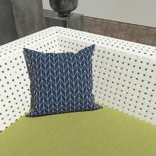 Outdoor/Indoor Throw Pillows, 18x18 Square Pillows With Inserts Bed, Couch, Sofa & Patio Furniture (Set Of 2, Monstera Blue), Decorative Pillows - 人字形海軍藍 - 查看 5