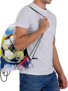 Mochila con estampado de jugador de fútbol de dibujos animados - Mochila de cordón, bolsa de gimnasio para entusiastas del fútbol, plegable, bolsa de cuerdas, bolsa de natación, ligera, de gran capacidad, con compartimento para zapatos, bolsa deportiva, bolsa de fitness y yoga para viajes, regalo para fans del fútbol. Bolsa deportiva de 16 in * 13 in para deportes, fitness, ejercicio, viajes, vacaciones, mujeres y hombres, bolsa de viaje esencial y duradera para yoga