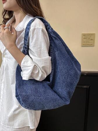 新款大号纯色休闲时尚水洗牛仔流浪包，女士大容量单肩托特包带拉链腋下包，适合购物、通勤、上班上学，适合大学生、白领和菜鸟，简约风格女包