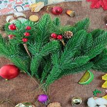 24 قطعة من النباتات الاصطناعية ذات إبر الصنوبر، أغصان إبر الصنوبر الاصطناعية الخضراء لإكليل عيد الميلاد، إبر الصنوبر الاصطناعية الخضراء المزيفة، مناسبة جدًا لصنع الإكسسوارات DIY، تستخدم لإكليل عيد الميلاد وديكورات المنزل والحديقة، عيد الميلاد، رأس السنة، الأنشطة المنزلية والخارجية اليومية الأخرى