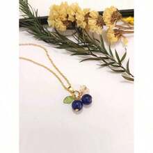 1pc2025 New Elegant Blueberry Pendant Necklace With Glass Fruit Charm And Acrylic Leaf, Suitable As Birthday Gift For Women & Girls - 藍色 - 查看 3