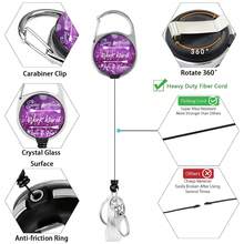 1 pieza (Clip de insignia + Cordón + Portador de tarjeta) Insignia personalizada púrpura "Mantén una actitud positiva y trabaja duro" con flecha, carrete retráctil versátil y minimalista, portador de tarjeta de identificación de enfermera con clip giratorio, llavero, cordón impreso por ambos lados en color púrpura, soporte de insignia desmontable adecuado para escuela, personal médico, trabajadores sociales, accesorios de oficina unisex, regalo del Día de la Enfermera (Púrpura) - Morado - Ver 4