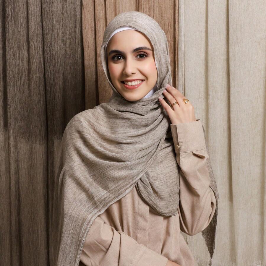 1pc New Fashionable Casual Soft Comfortable Breathable UV Protection Warm Scarf, Suitable For Daily Wear, Festivals And Celebrations, Autumn/Winter, 100% Cotton Material, Hand-Dyed, Solid Color Hijab Scarf For Women - Multicolor - View 1