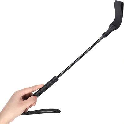 High-Quality Leather Riding Crop, Suitable For Equestrian Sports, Horse Training And Performance, Durable And Flexible
