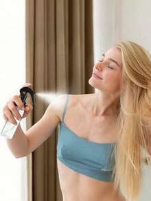 1/3 chai xịt nhỏ 100ml, chai rỗng trong suốt, vòi xịt phun sương mịn, có phễu, kích thước nhỏ gọn tiện dụng khi đi du lịch, dùng đựng chất lỏng, mỹ phẩm, chất tẩy rửa, sản phẩm chăm sóc cá nhân. - Nhiều màu - Xem 2