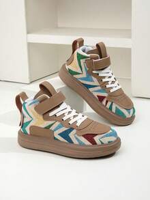 1 par de tênis infantil de cano médio, design com padrão geométrico, respirável e confortável para corrida casual em ambientes internos/externos, fácil de calçar com fecho de , leve e antiderrapante, calçado esportivo unissex da moda - Caqui - Ver 7