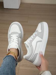 Women's Fashionable Casual Low-Top Lace Up Breathable Colorblock Sneakers, Lightweight & Comfortable Skate Shoes