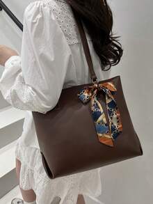 Nuova borsa a spalla/tote versatile da donna di alta gamma e lusso con motivo elegante