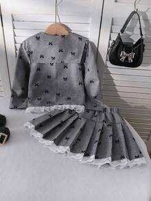2pcs/Set Toddler Girls' Fashion Casual Cute Pearl Button Collar Lace Trim Blouse + Lace Trim Pleated Skirt - Grey - View 2