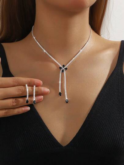 3 件锆石四叶草设计项链、耳环首饰套装，优雅百搭配饰，适合日常通勤、婚礼、派对