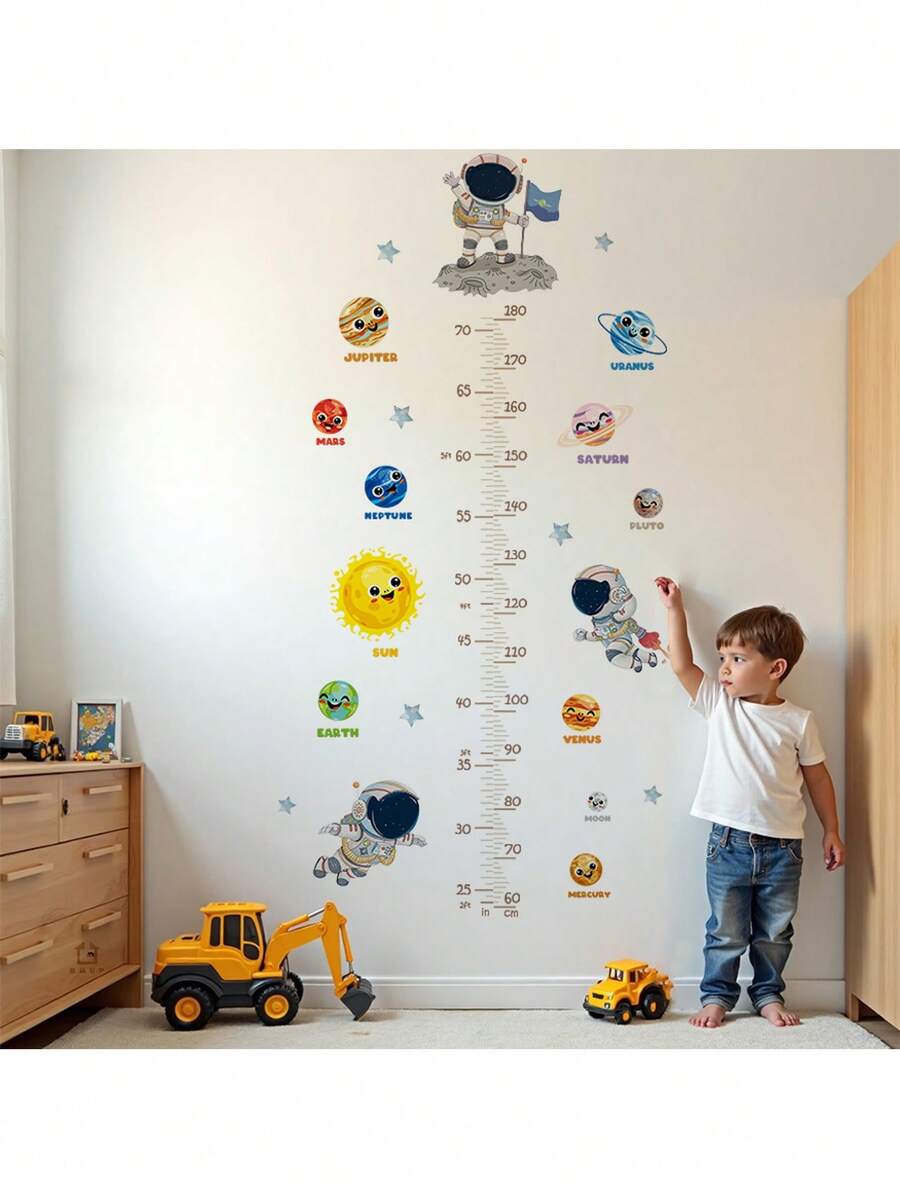 1/2 张太空主题成长图墙贴，带有可爱的宇航员和行星，可移除育儿室贴花，用于婴儿房装饰，教育太阳系儿童墙贴和 60-180 厘米身高 - 彩色 - 查看 1