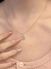 Vintage Planet Round Pendant Alloy Necklace Elegant Women's Jewelry Summer Beach Wear Exquisite Fashion Accessories Gifts