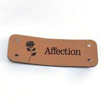 Etykieta ze skóry PU do odzieży DIY, naszywka do jeansów, etykieta ze skóry ekologicznej, tłoczona etykieta ze sztucznej skóry, akcesoria dla zwierząt, czapka dzianinowa, logo grawerowane laserowo, etykieta z nitem, nadruk graficzny - Akcesoria odzieżowe - Zobacz 14