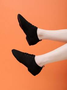 1.5厘米低跟黑色系带女士拉丁舞鞋，软底瑜伽练习鞋，黑色运动鞋，专业芭蕾舞表演鞋，舒适柔软轻便的现代舞/爵士舞/莎莎舞鞋