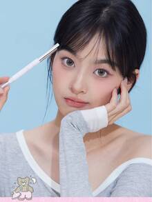 جل الآيلاينر الخاص بغرفة نومي الجميلة Flortte