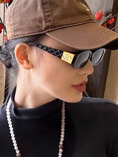 1pc Retro Sunglasses, Unisex Plastic Fashion Classic Style Decoration For Outdoor Travel Beach Holiday UV Protection Glasses, Suitable As Halloween Gift