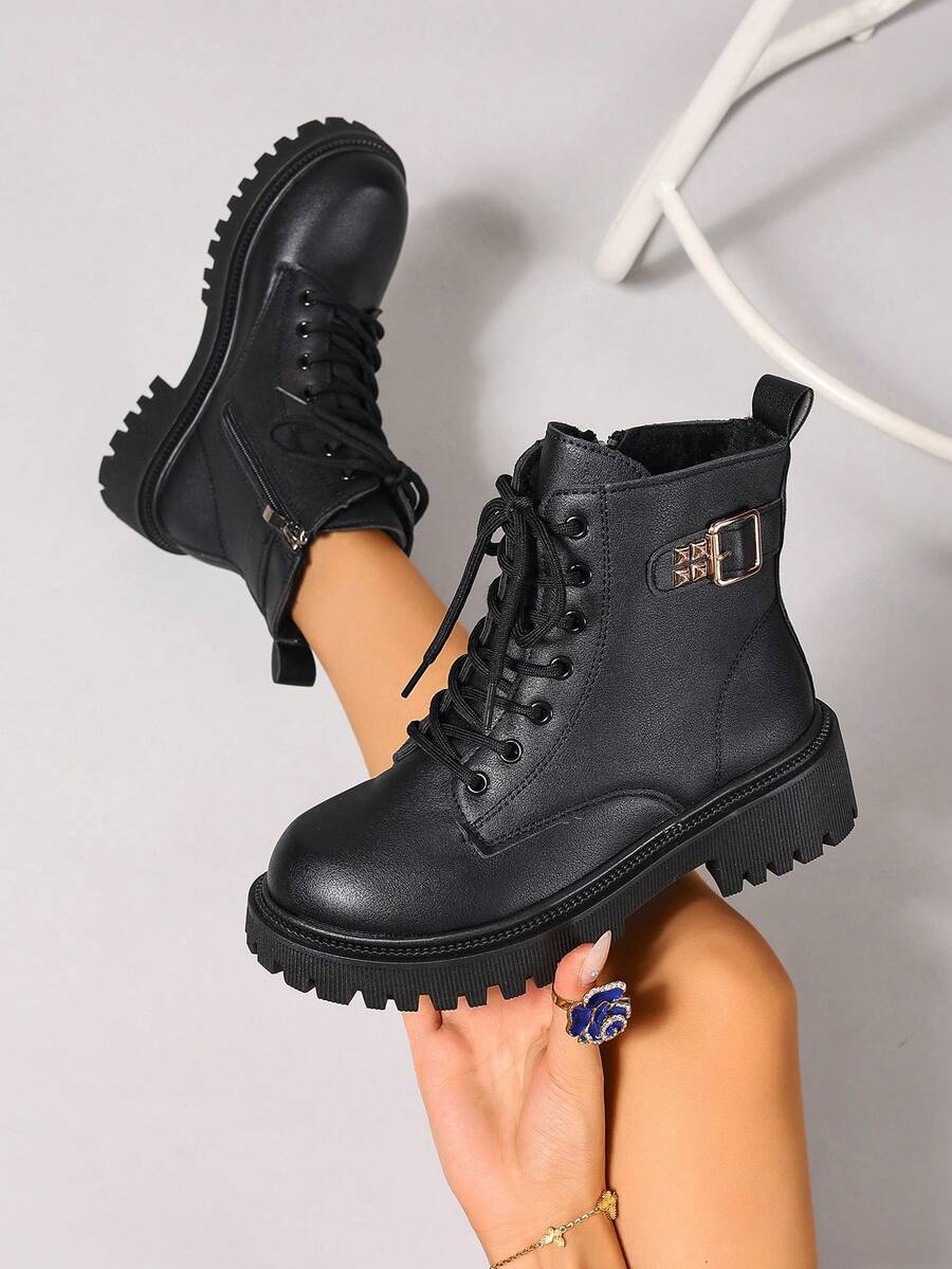 2026 Herbst/Winter Neue Damenschuhe, Warme Winterstiefel, modische vielseitige Lässig Damenschuhe, Leder Knöchelstiefel, Schwarz & Weiß Kurzstiefel mit Schnürung & Seitlichem Reißverschluss, Flache Damenstiefel, Damen Knöchel- und Kurzstiefel, Modische Damenstiefel