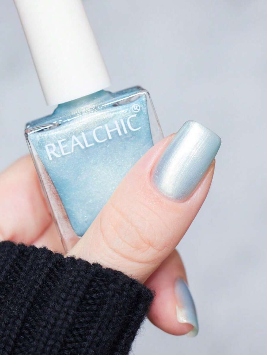 REALCHIC 10ml/Bottle Light Blue Pearl Nail Polish, Quick Drying, Long Lasting, Peelable, Odorless, Suitable For Wedding Manicure, Suitable For Students And Nail Technicians In Nail Salons, Spring/Summer Nails, Holiday Gift - 淺藍色 - 查看 1