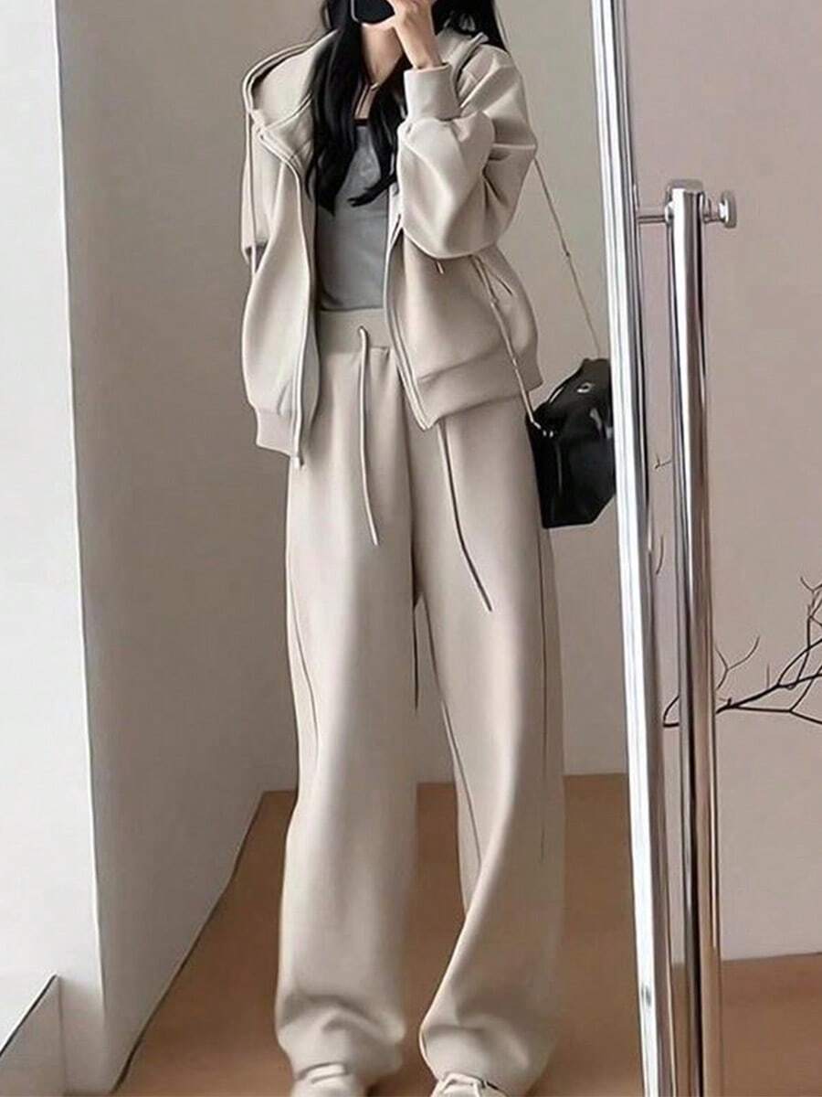 Conjunto deportivo informal con sudadera con capucha para mujer. Estilo Hong Kong a la moda. Pantalones anchos que estilizan y rejuvenecen. Conjunto de dos piezas con capucha para correr - Caqui - Ver 1