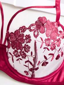 2PCS Women's Wine Red Floral Sexy Lingerie Set, Semi Transparent Home Bra And Thong Women's Two Pieces Set, Christmas And Halloween Carnival Night Surprise Underwear Set - 酒紅色 - 查看 3