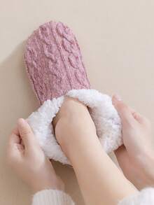 一双加厚保暖地板袜，内里带绒毛，袜底硅胶防滑，室内鞋套。毛绒袜，蓬松袜 - 彩色 - 查看 7
