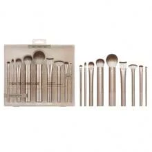 Real Techniques Real Techniques Au Naturale Makeup Brush 9 Piece Set, For Liquid, Cream, & Powder Eyeshadow, Foundation, Blush, Bronzer & Contour, Travel Friendly, Stocking Stuffer, Gift Set, Cruelty-Free